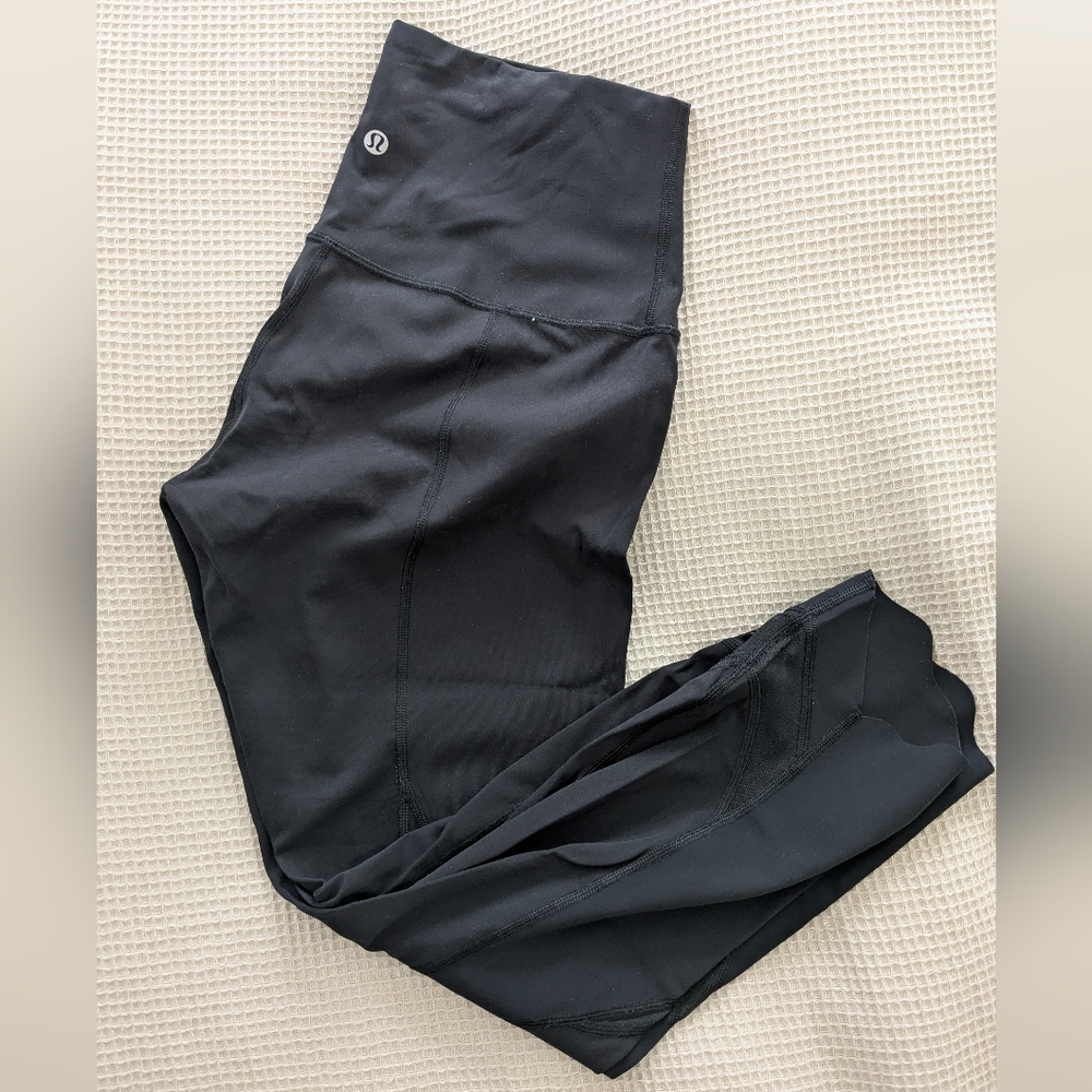 Lululemon Black 3/4 length Leggings